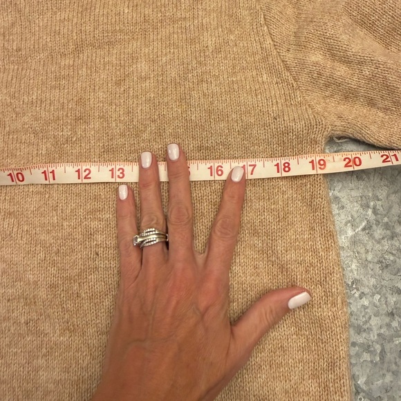 Vintage Fall River Knitting Mills Shetland Wool Blend Sweater Camel Tan size m - Picture 5 of 5